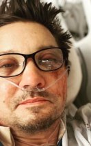 Jeremy Renner’dan Sağlık Durumuyla İlgili Güncelleme
