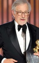 Steven Spielberg Televizyona Göz Kırpıyor!