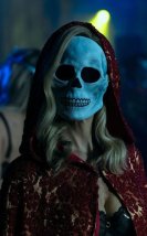 “The Fall of the House of Usher” Klip: Carla Gugino’dan Bir Uyarı!