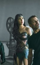 Süper Kahramanlardan Yorulan Zack Snyder Gözünü James Bond”a Dikti!
