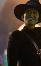 İnceleme: “Wicked”: Müzikal Sinemanın Yeni Başarısı!