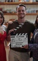 Gupse Özay’ın Yeni Dizisi “Platonik: Mavi Dolunay Otel” Netflix’te Başlıyor!