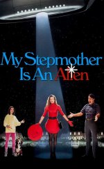 Üvey Annem Bir Uzaylı