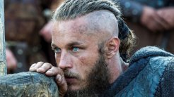 Vikings Yıldızı Travis Fimmel “Dune: The Sisterhood”un Kadrosunda!