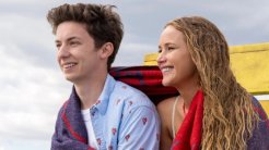 Büyü de Gel: Jennifer Lawrence’lı Çılgın Komedi Filminden Yeni Fragman Yayınlandı