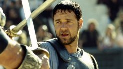 Russell Crowe’dan “Gladyatör 2” Yorumu: Bana Para Ödemeliler!