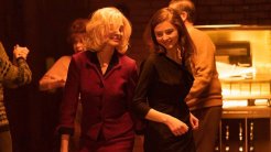 Anne Hathaway Başrollü Psikolojik Gerilim “Eileen”den İlk Fragman!