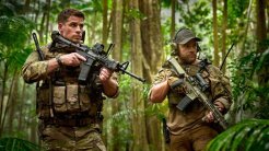 Liam Hemsworth ve Russell Crowe’lu “Land of Bad”den Fragman