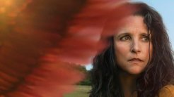 Julia Louis-Dreyfus’lu A24 Dramı “Tuesday”den Fragman