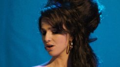 Amy Winehouse’un Hayatını Anlatan “Back To Black” Filminden İlk Fragman!