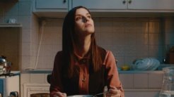 İrem Helvacıoğlu ve Kerem Bürsin’li “Eflâtun” Filminden İlk Afiş!