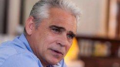 Ünlü Oyuncu Tolga Savacı Hayatını Kaybetti.