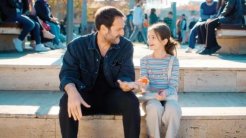 Timur Acar, Didem Balçın ve Beren Gençalp’in başrollerini paylaştığı “Sırrını Biliyorum” adlı film için fragman yayınlandı.