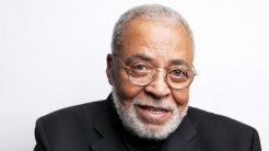 Darth Vader’ın Sesi, Usta Oyuncu James Earl Jones Hayatını Kaybetti.