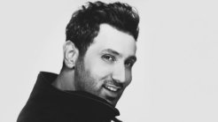 Ünlü Şarkıcı ve Yönetmen Metin Arolat Hayatını Kaybetti.