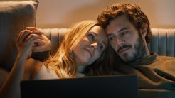 Eleştiri: Bir Oturuşta Bitireceğiniz O Dizi: “Nobody Wants This”!