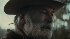 Görüntü Yönetmeninin Ölümüyle Gölgelenen Alec Baldwin Filmi “Rust”ın Fragmanı Yayınlandı