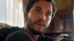 “Kıskanmak” Dizisi 2. Bölümüyle AB’de Zirveye Yerleşti!