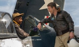 Glen Powell ve Jonathan Majors Başrollü “Devotion”dan Yeni Fragman