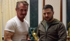 Sean Penn Oscar Ödülünü Ukrayna’ya Hediye Etti!