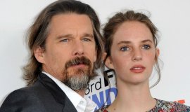 Wildcat: Ethan Hawke Yönetmen Koltuğunda, Kızı Maya Hawke Başrolde!