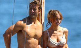 Sydney Sweeney ve Glen Powell, Romantik Komedi Filmlerinin Setinde Görüntülendi