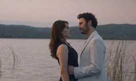 Birkan Sokullu Ve Esra Bilgiç’li “Romantik Hırsız” Filminden İlk Fragman!