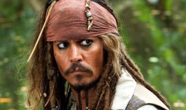 Disney “Karayip Korsanları 6” İçin Johnny Depp’i İstiyor!