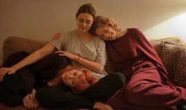 “His Three Daughters” Fragman: Elizabeth Olsen, Natasha Lyonne, Carrie Coon Başrolde!