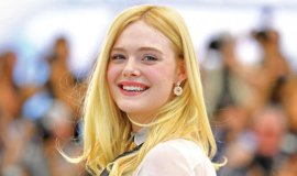 “Hunger Games: Sunrise on the Reaping” Filminde Effie Trinket’i Elle Fanning Canlandıracak!