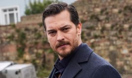 “Uykucu Adam” Filminin Oyuncu Kadrosu Genişliyor!