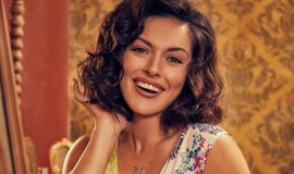 Ezgi Mola, Lerzan Rolüyle “Organize İşler Karun Hazinesi” Dizisinde!